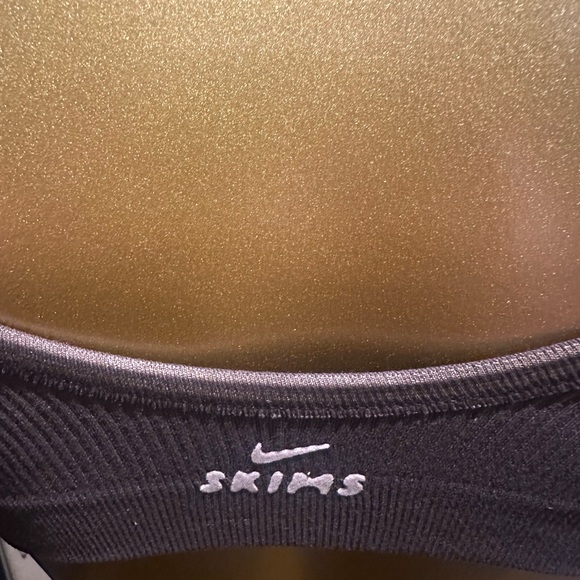 SKIMS Ribbed Cocoa Bralette - Picture 2 of 5